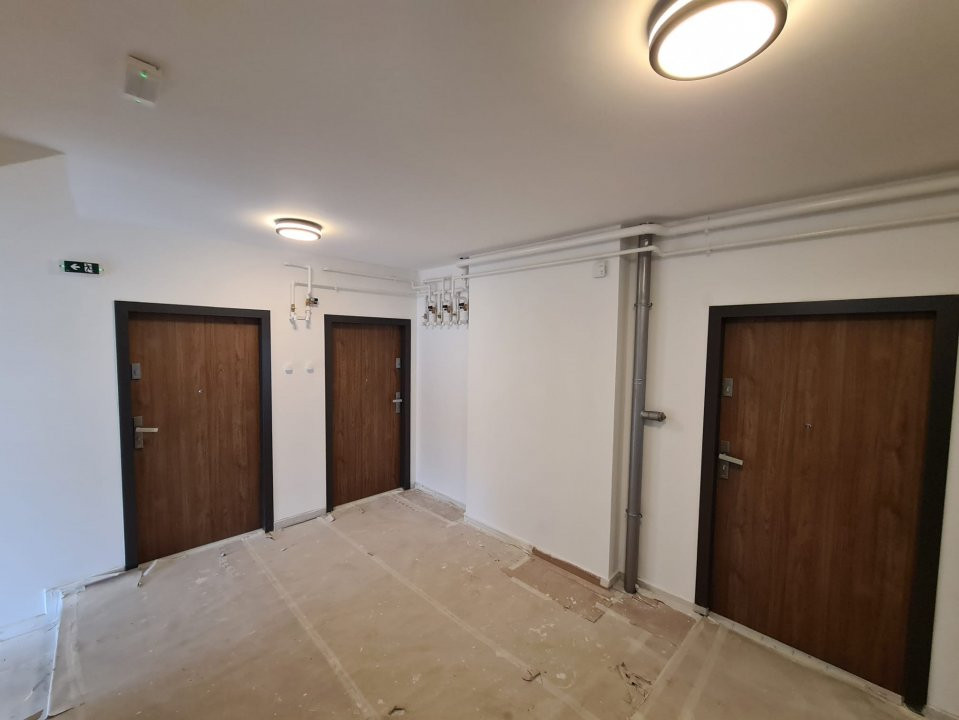 De vânzare apartament 3 camere Botizului Smarald