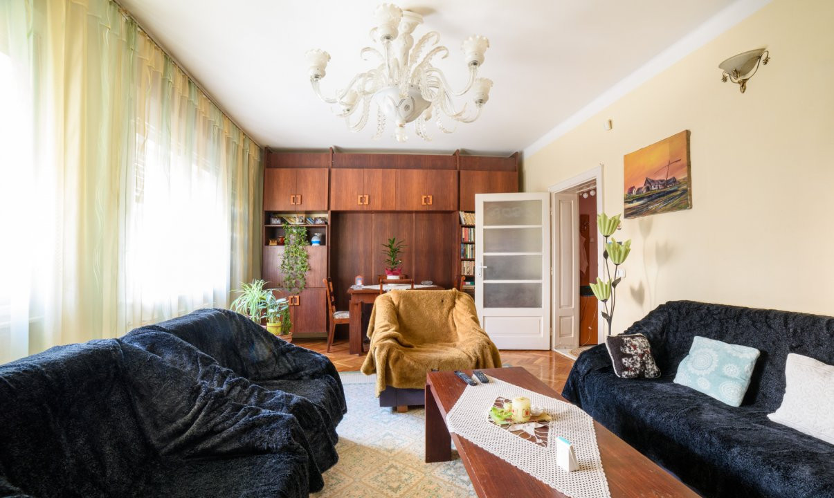 De vânzare casă Central