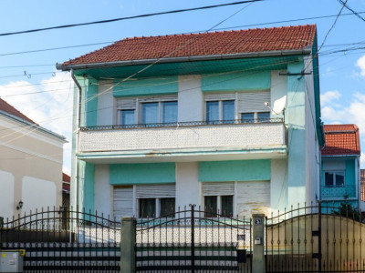 De vânzare casă Central