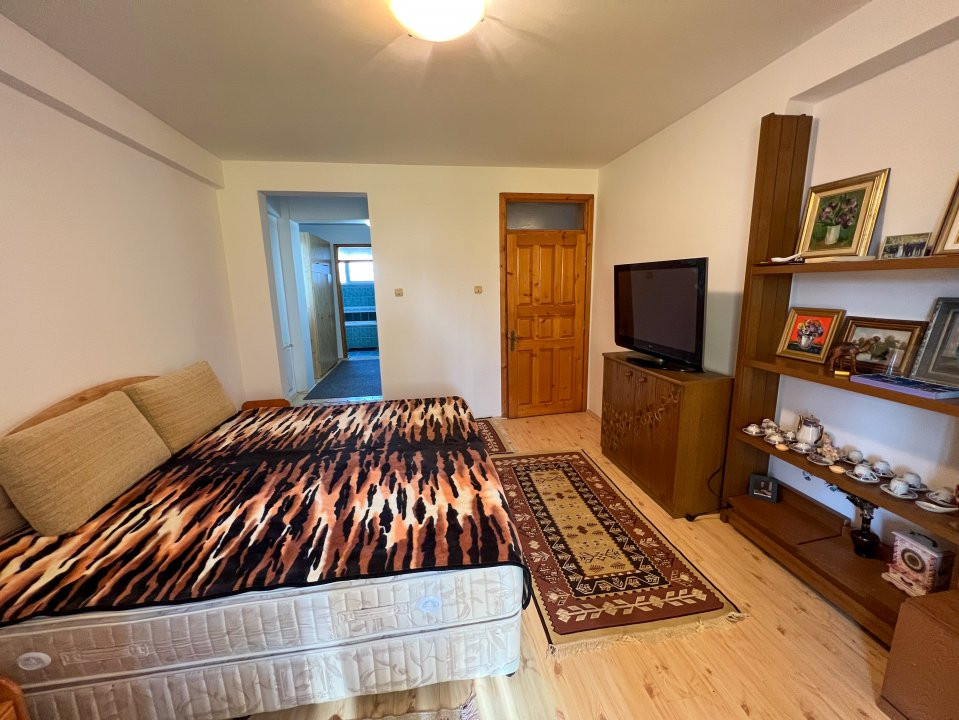 Vila 4 niveluri + piscina, zona Selgros, cartier nou - 0% Comision