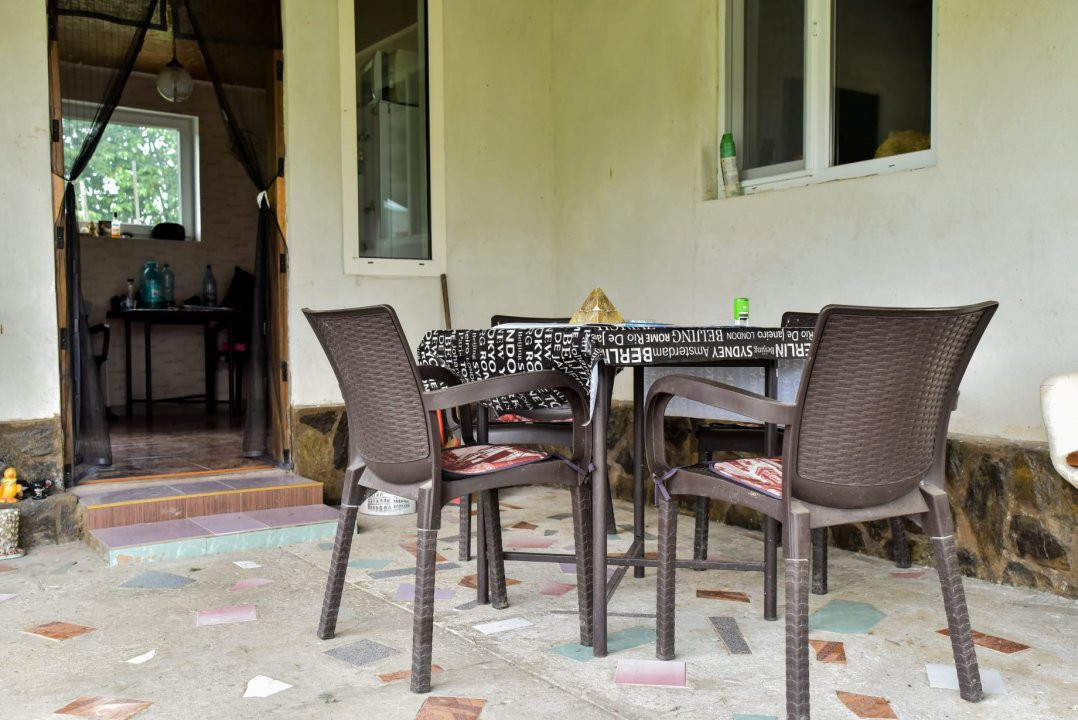 CASA 2 CAMERE, SAT POIENARI sau SCHIMB CU APARTAMENT 