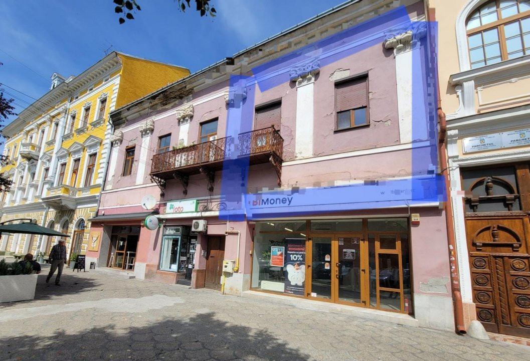 De Vânzare Apartament P-ța Libertății