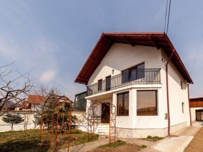 Casa individuala 4 camere/schimb cu apartament si diferenta-comision 0%