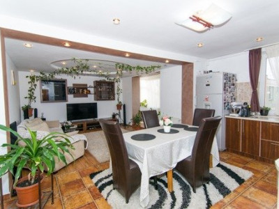 Apartament 4 camere zona Negru Voda, Pitesti. Comision 0%