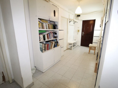 Apartament 3 camere Piata Muncii - Calarasi