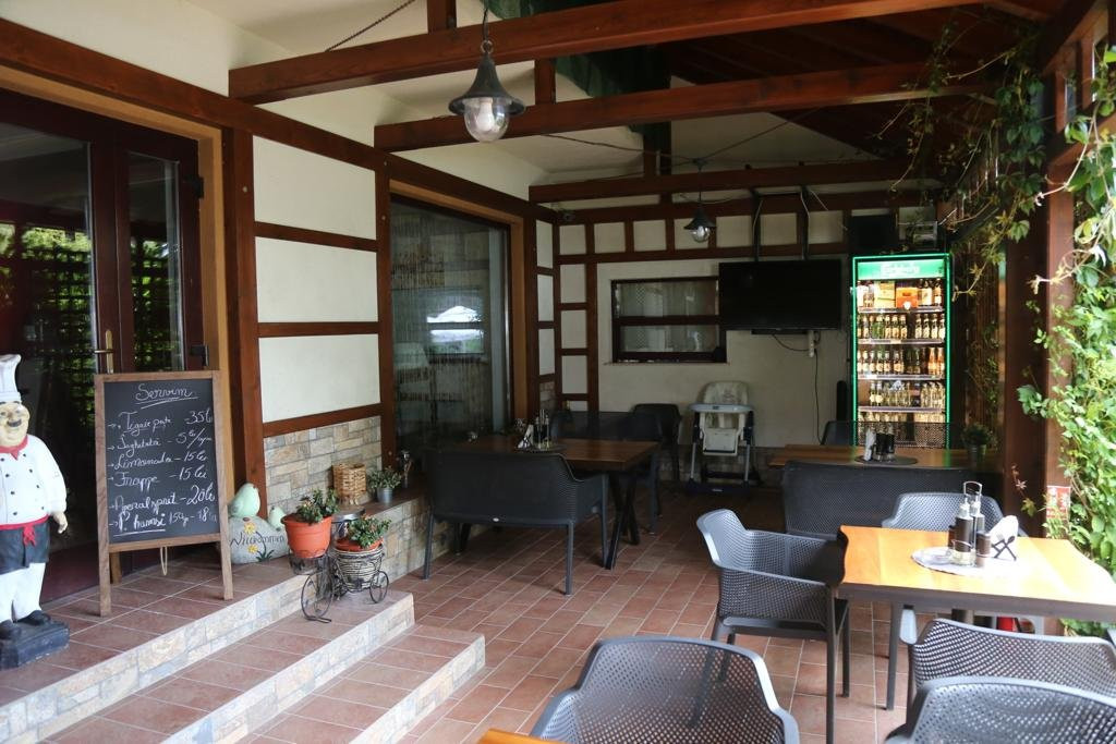 PENSIUNE MONT BLANC ESELNITA