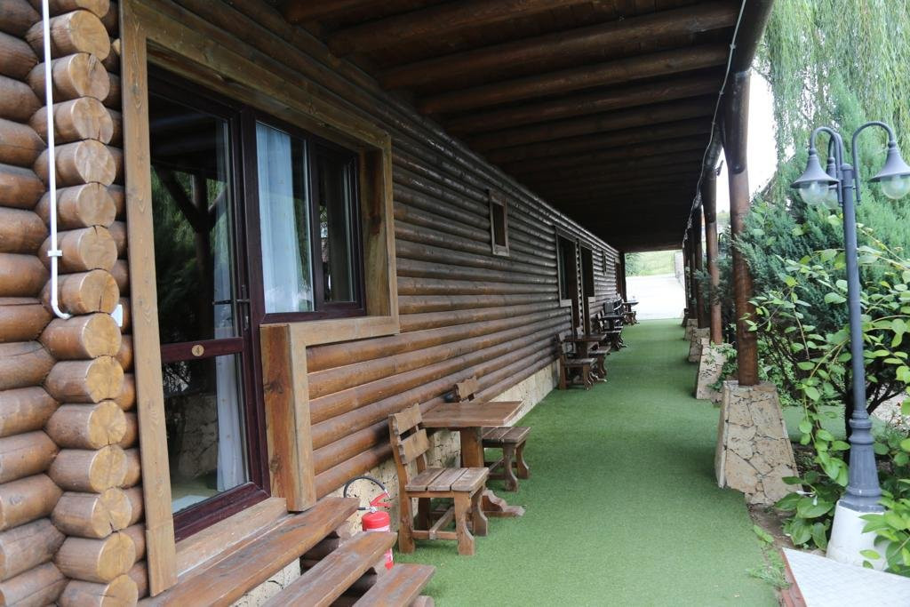 PENSIUNE MONT BLANC ESELNITA