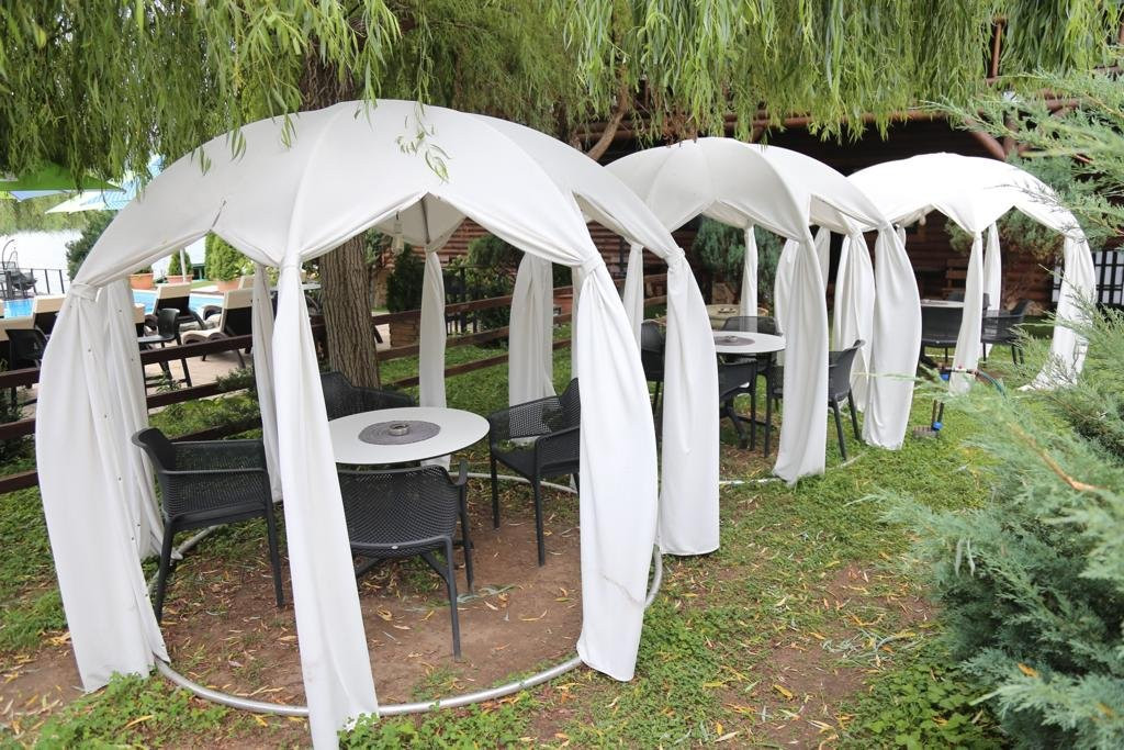 PENSIUNE MONT BLANC ESELNITA