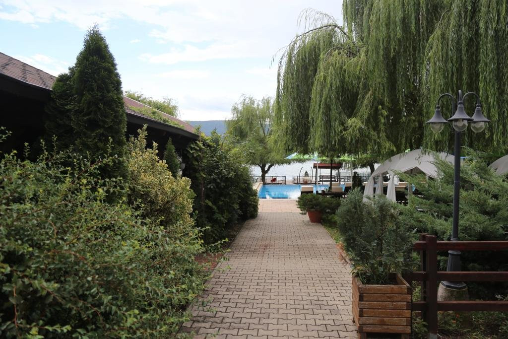 PENSIUNE MONT BLANC ESELNITA