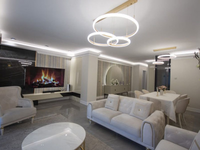 Pipera apartament 3 camere curte proprie, mobilat si utilat lux