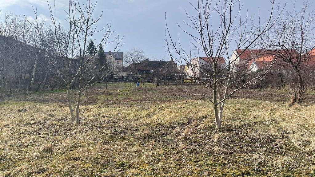 De Vânzare TEREN INVESTIȚIE/ DEZVOLTARE imobiliară