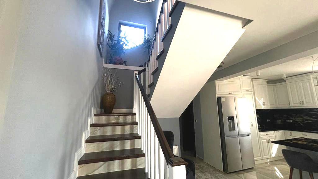 Casa exclusivista cu piscina