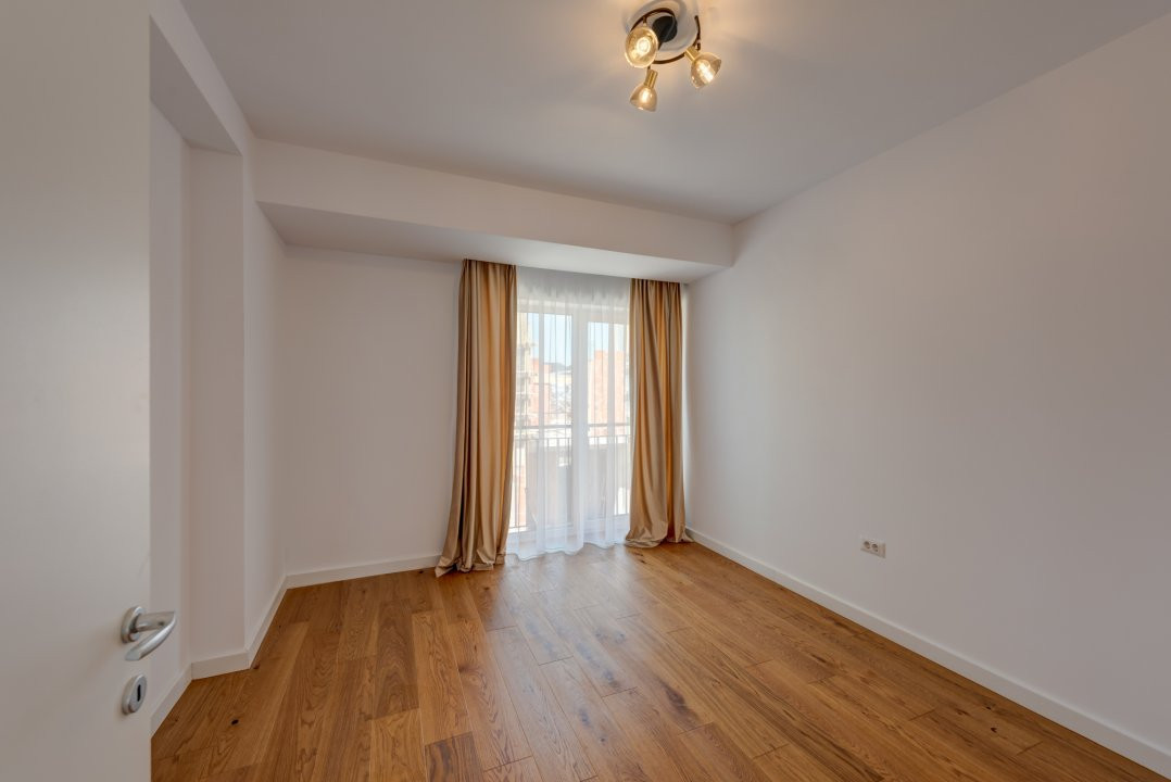 Vila Otopeni central, 222 mp cu gradina