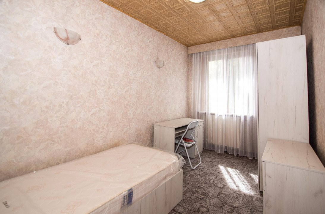 Inchiriere - Apartament 3 camere - Zona Centrala