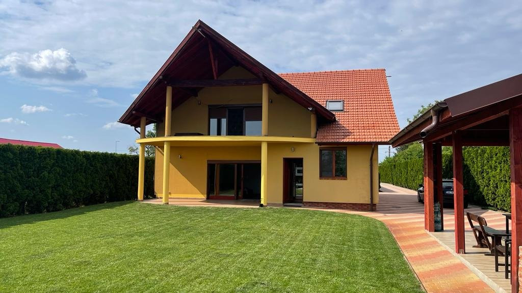 De Vânzare Casă/Vilă Odoreului