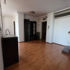 De Închiriat Apartament 3 camere Central thumb 6