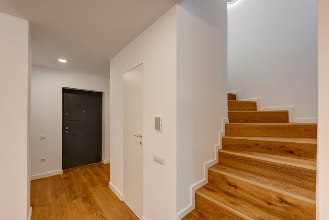Vila Otopeni central 222mp cu gradina