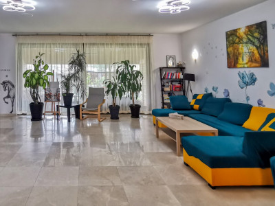 Vila High-tech, eficienta energetic, curte mare intr-o zona linistita, Corbeanca