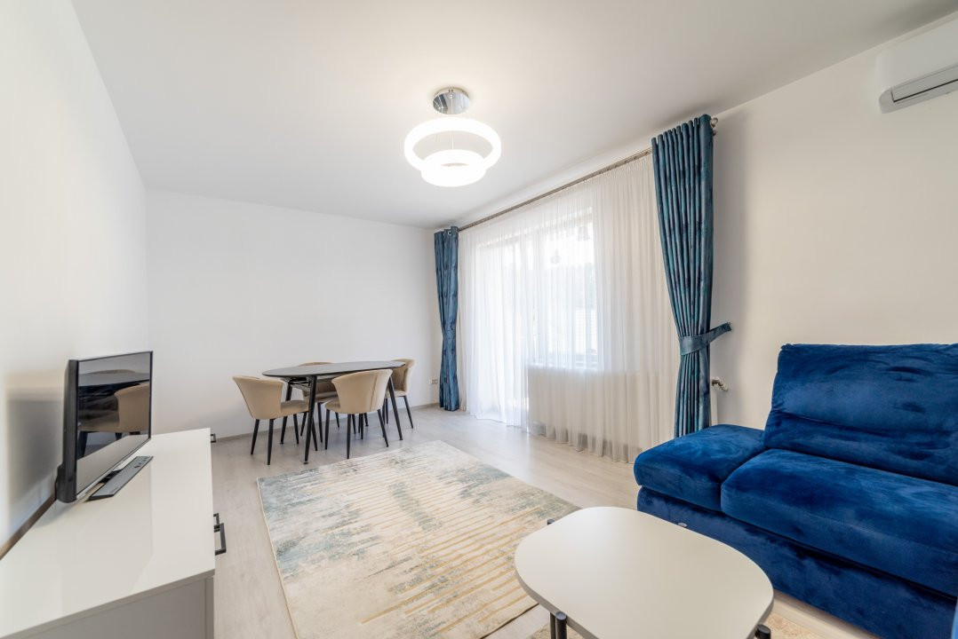 Inchiriere - Apartament 3 camere bloc nou + loc de parcare. Comision 0%