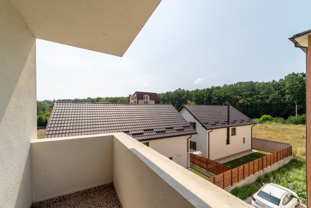 Inchiriere - Apartament 3 camere bloc nou + loc de parcare. Comision 0%
