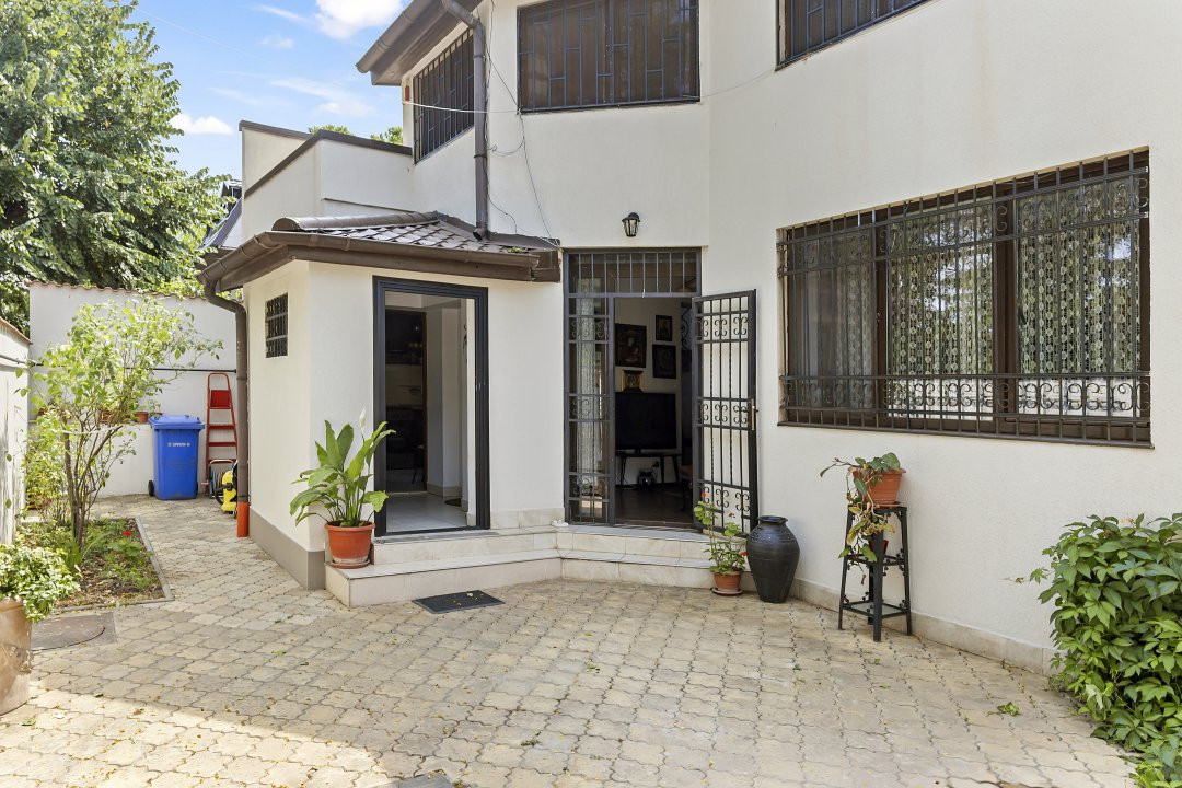 Casa deosebita Barbu Vacarescu / Floreasca