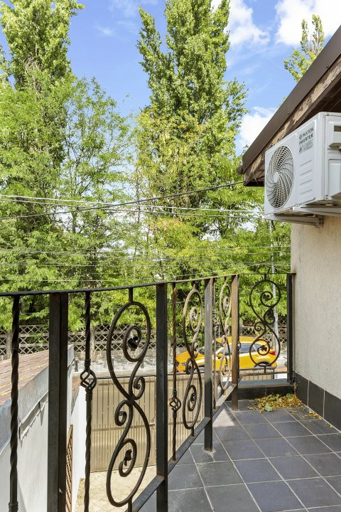 Casa deosebita Barbu Vacarescu / Floreasca