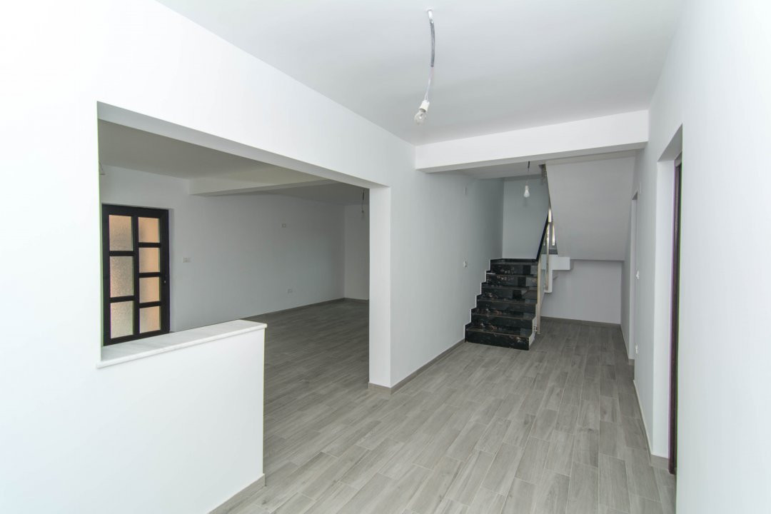 0% Comision Casa Noua Mosoaia la 9 km de Pitesti-Arges!