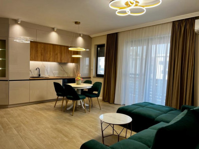 De Închiriat Apartament 3 camere Modern