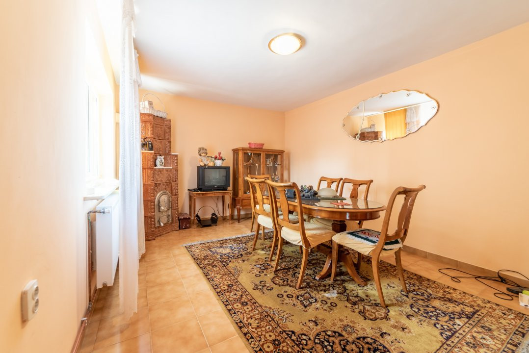 Casă P+1 cu livadă și teren generos, ideal pentru familie – Bascov DN