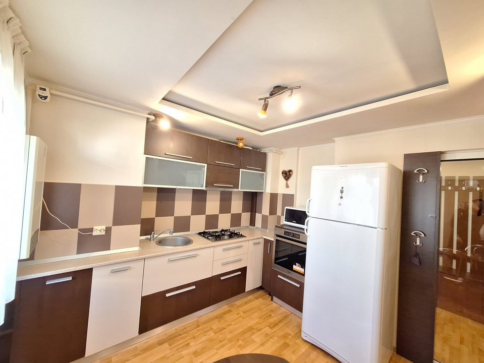 Inchiriere apartament 2 camere modern Fratii Golesti