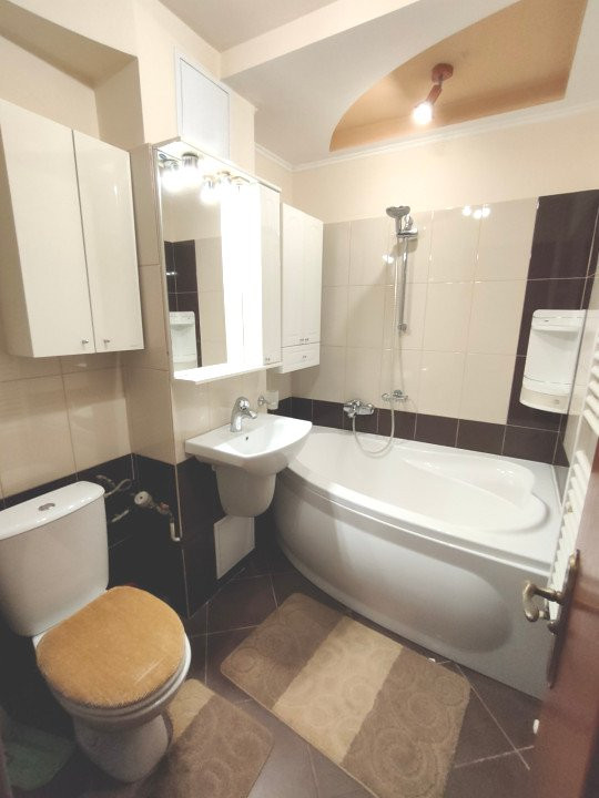 Inchiriere apartament 2 camere modern Fratii Golesti