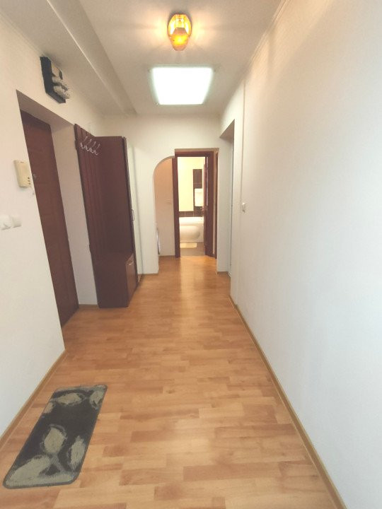 Inchiriere apartament 2 camere modern Fratii Golesti