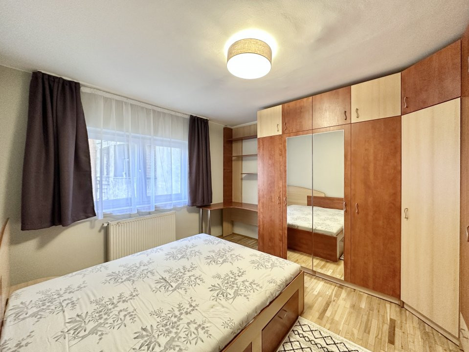 Comision 0. Inchiriere 3 camere decomandate Calea Manastur in statie