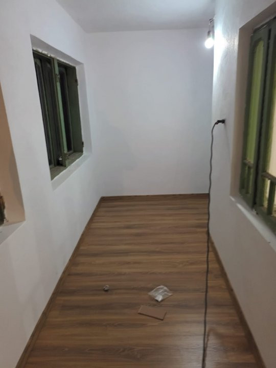 Casa de vanzare com .Stanesti 