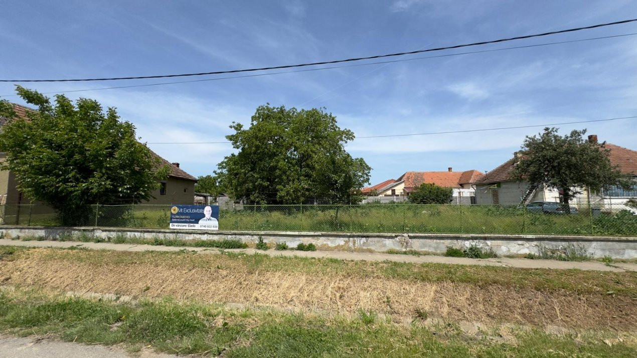 De vânzare Teren Intravilan 703 mp Loc. Urziceni - Jud. Satu Mare - Comision 0% 