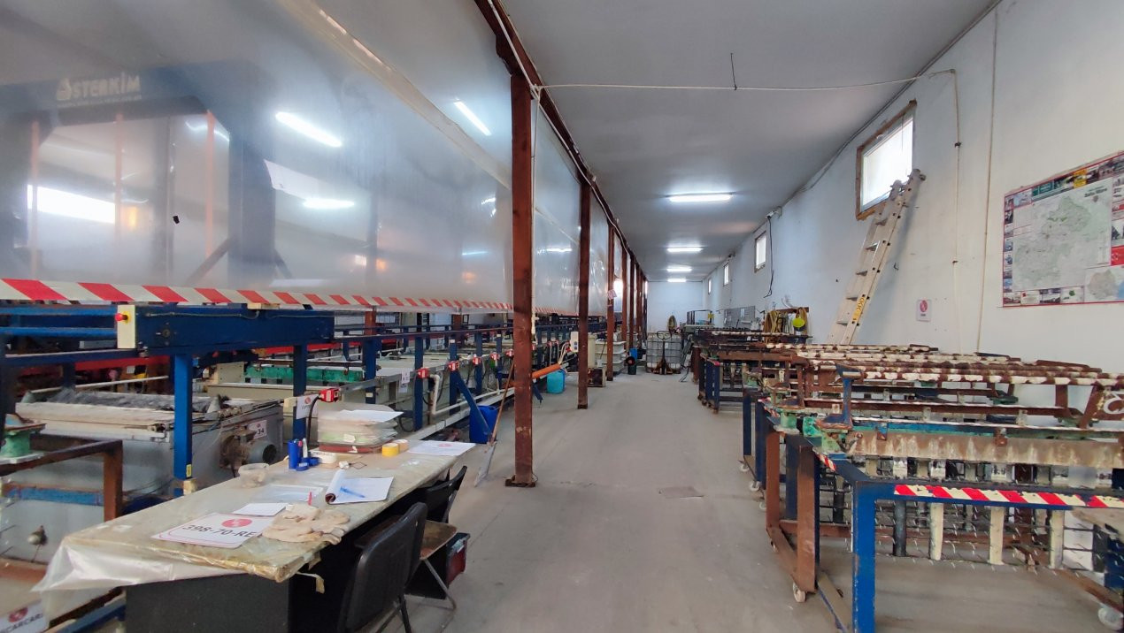 De Vânzare / Inchiriere 2 Hale Producție 978 mp- Carei - Comision 0% cumpărător