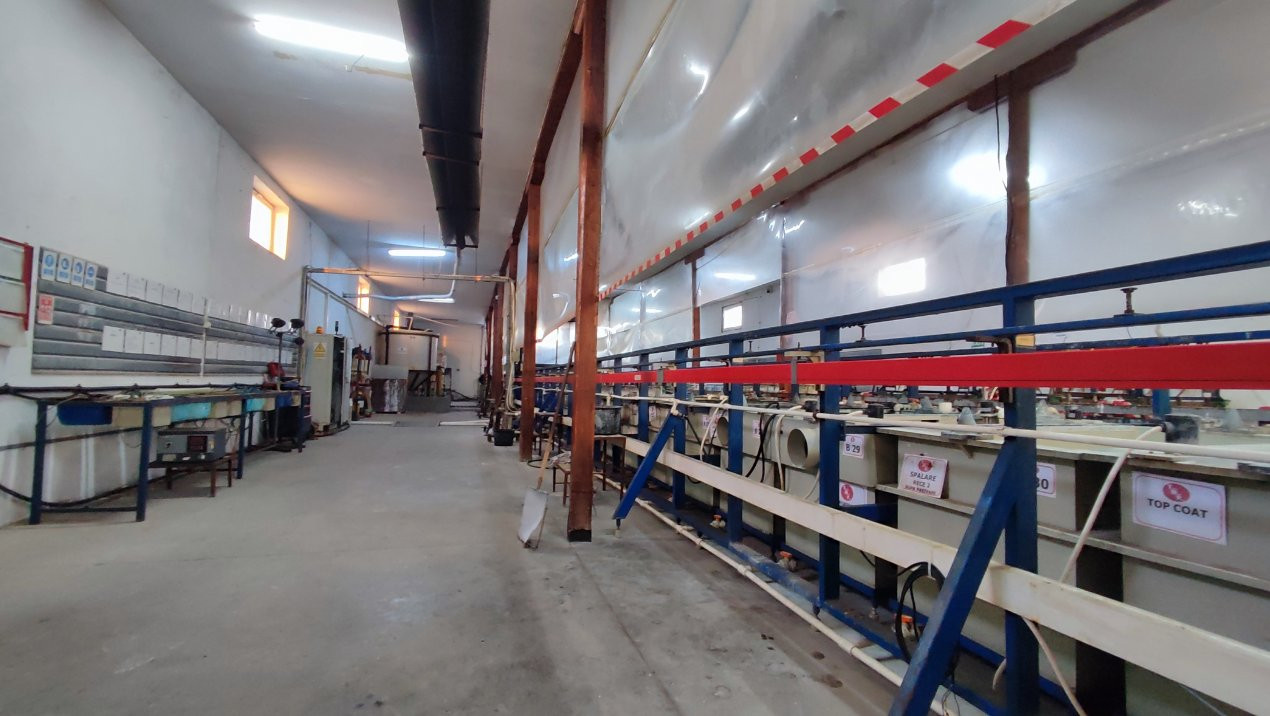 De Vânzare / Inchiriere 2 Hale Producție 978 mp- Carei - Comision 0% cumpărător