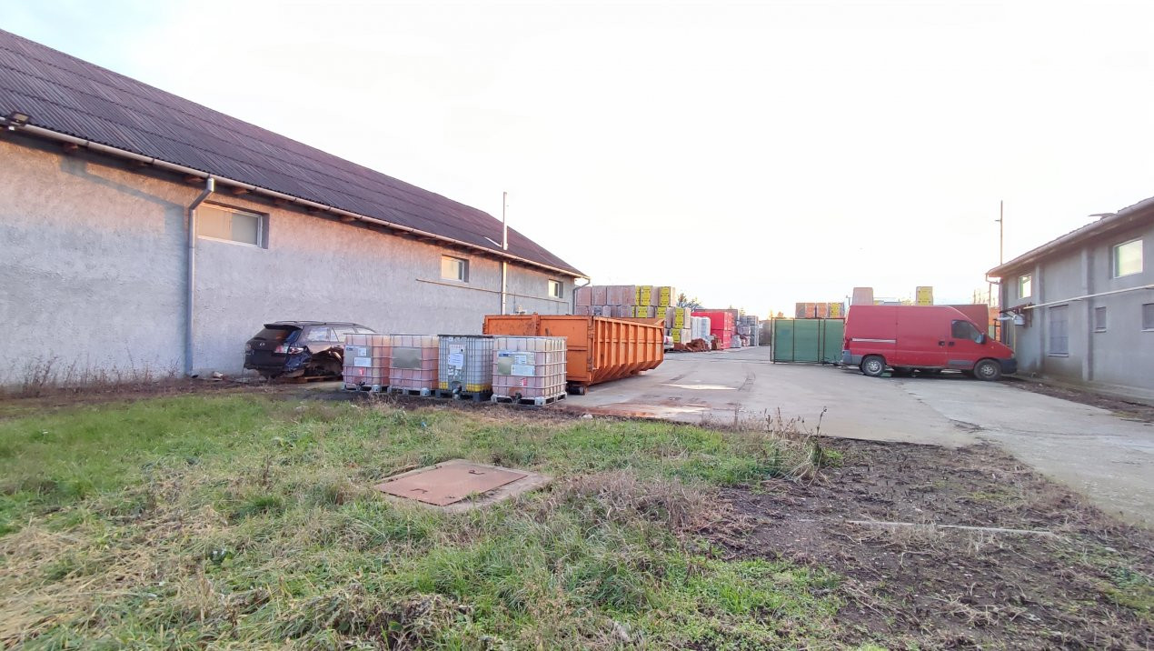 De Vânzare / Inchiriere 2 Hale Producție 978 mp- Carei - Comision 0% cumpărător