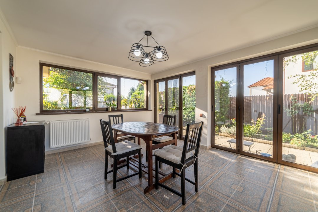 0% Comision Casa 6 camere+teren 726 mp-Calinesti-Ciocanesti-8km de Pitesti!