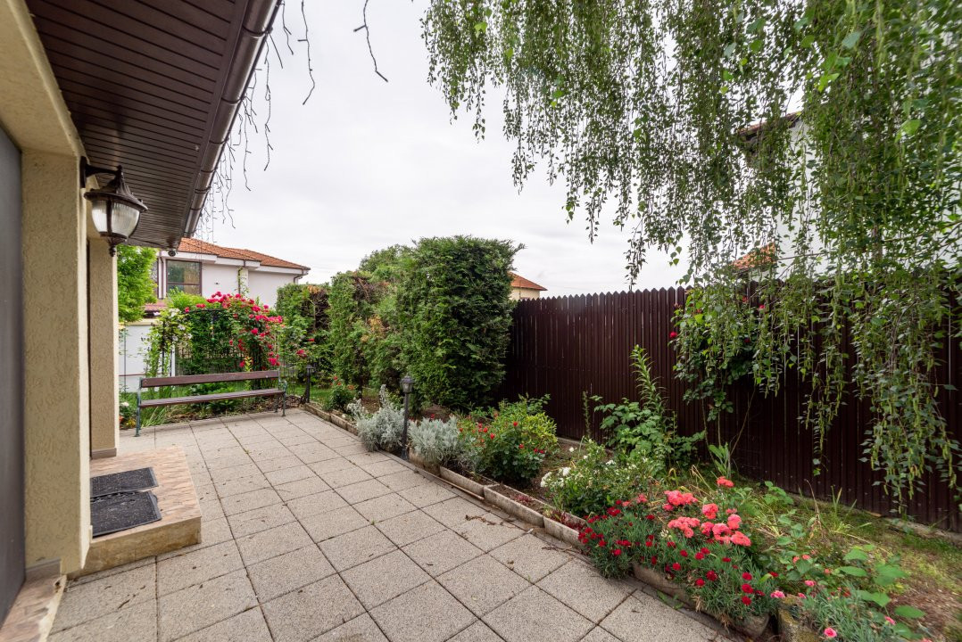 Casa 6 camere+teren 726 mp-Calinesti-Ciocanesti-8km de Pitesti!