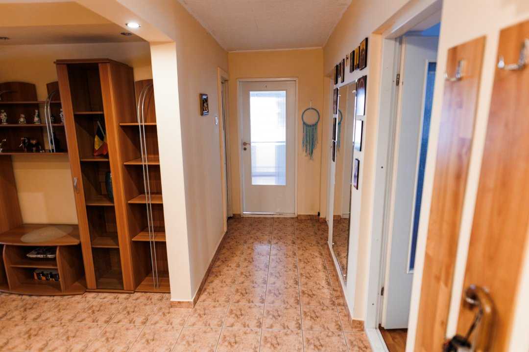 Apartament de inchiriat zona Brestei