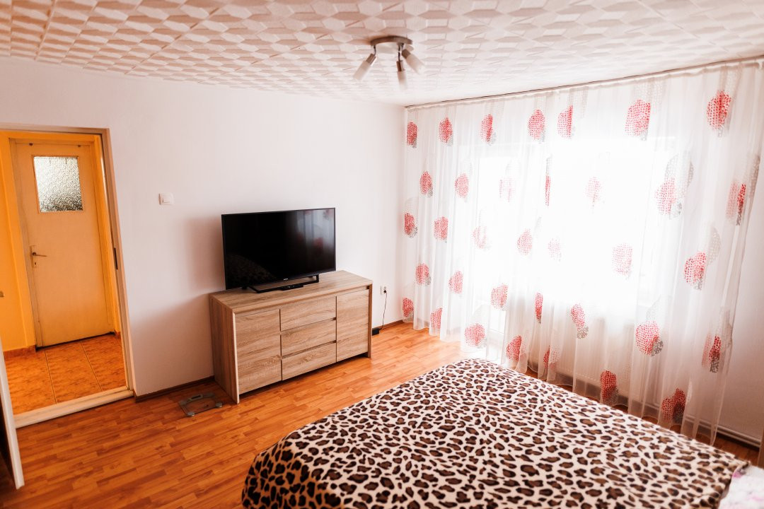 Apartament de inchiriat zona Brestei