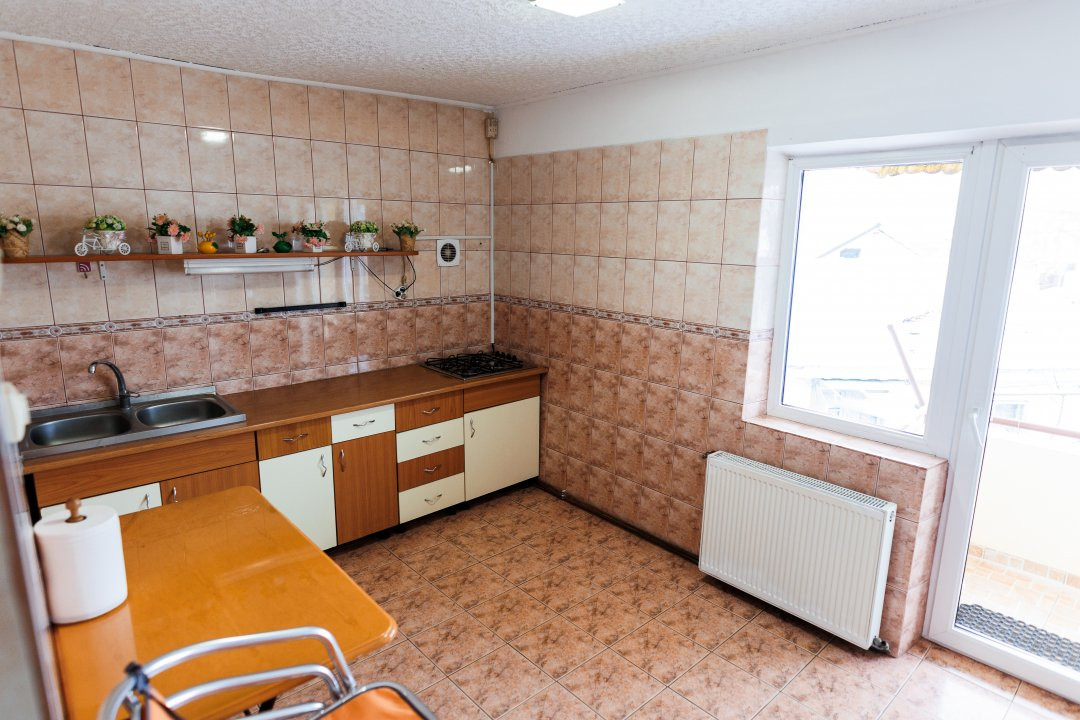 Apartament de inchiriat zona Brestei