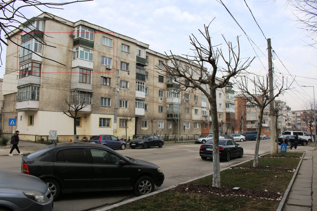 APARTAMENT DE VÂNZARE ROVINARI