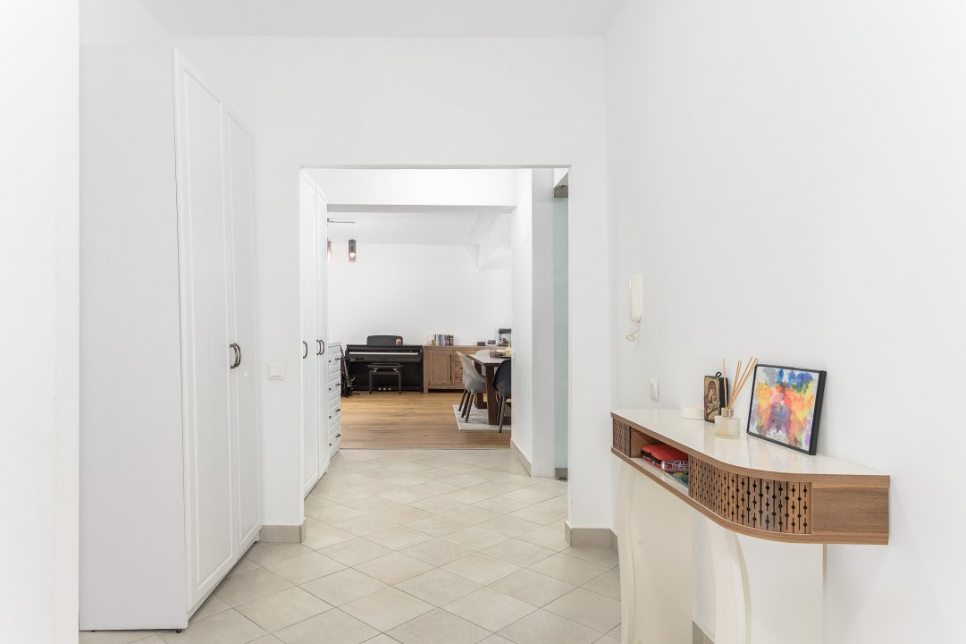 Apartament spatios in Saphir Stein 3 camere, 3 bai, 136 mp utili