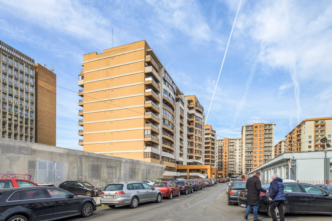 Apartament spatios in Saphir Stein 3 camere, 3 bai, 136 mp utili