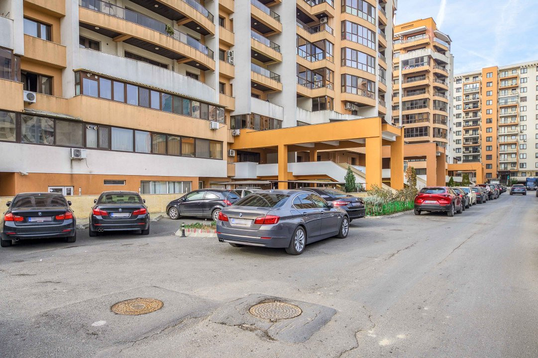 Apartament spatios in Saphir Stein 3 camere, 3 bai, 136 mp utili