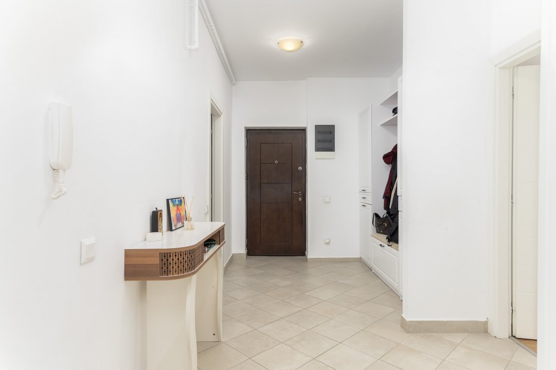 Apartament spatios in Saphir Stein 3 camere, 3 bai, 136 mp utili