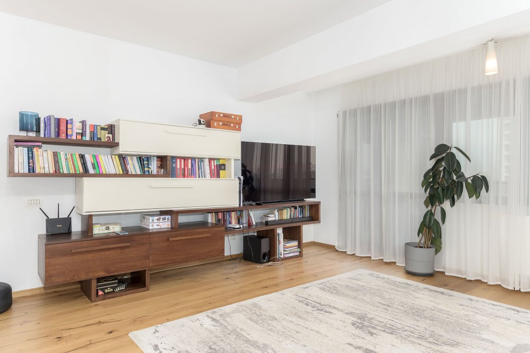 Apartament spatios in Saphir Stein 3 camere, 3 bai, 136 mp utili