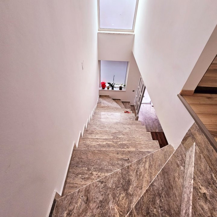 Casa spatioasa si versatila pe str,Campului-pret accesibil pentru Cluj Napoca